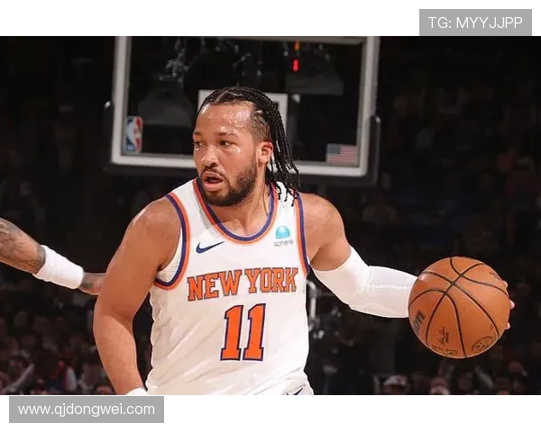 恩比德缺席训练乔治在昨日3v3后今日参与5v5对抗赛